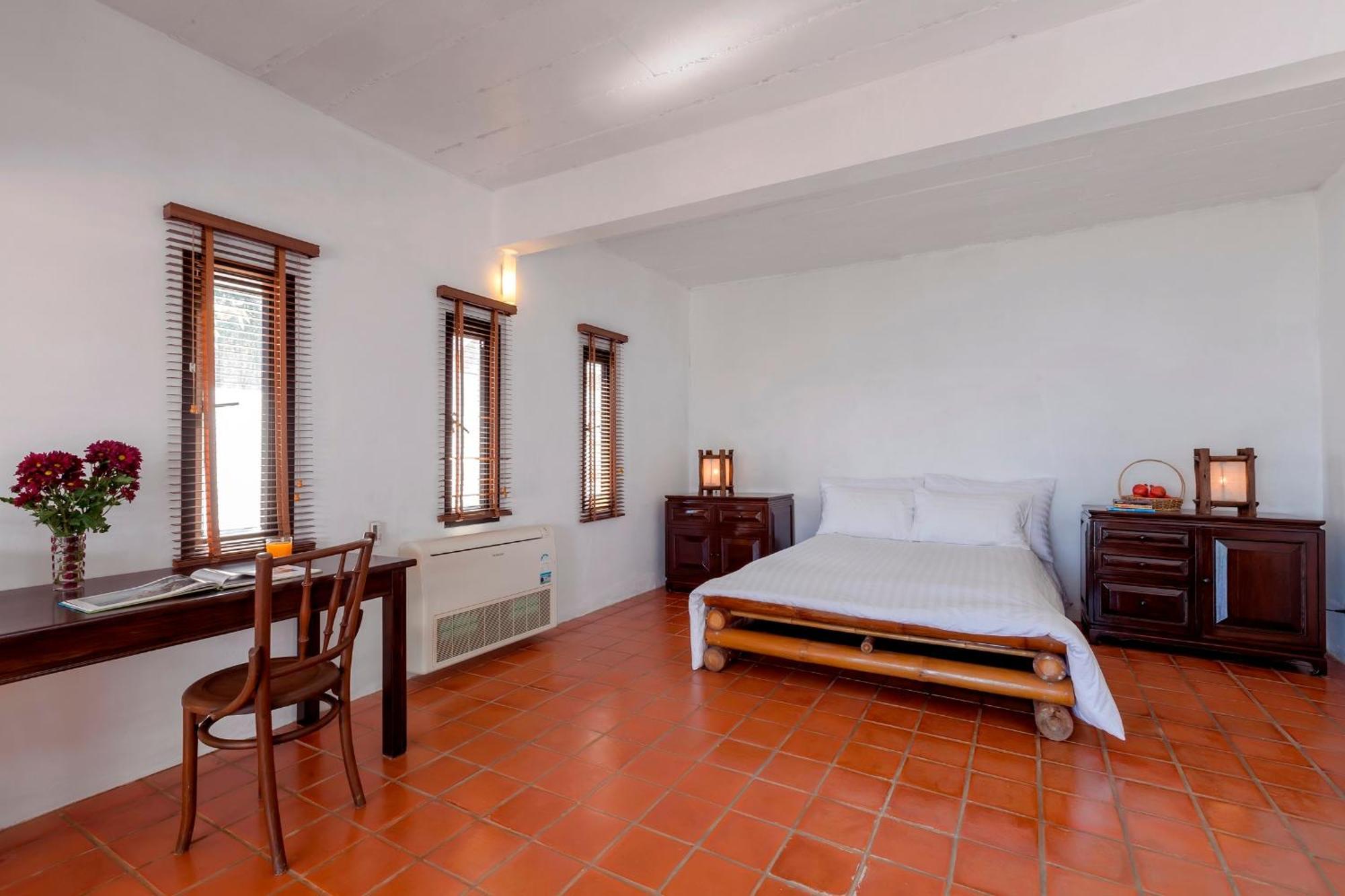 Baan Khunying - Secluded Phuket Beachfront Villa Rawai Esterno foto