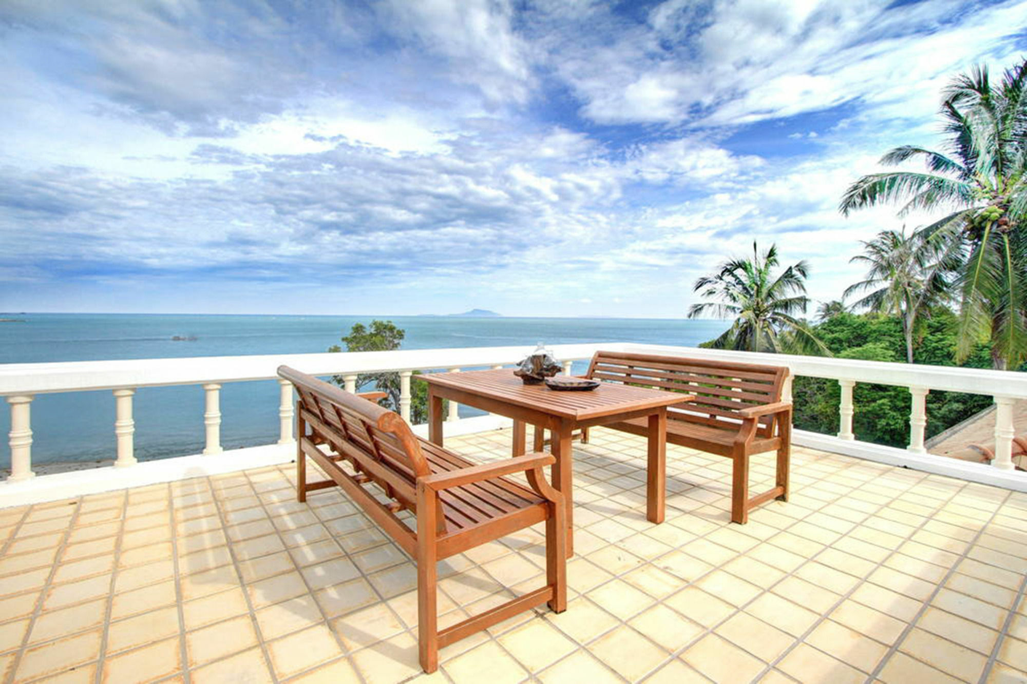 Baan Khunying - Secluded Phuket Beachfront Villa Rawai Esterno foto