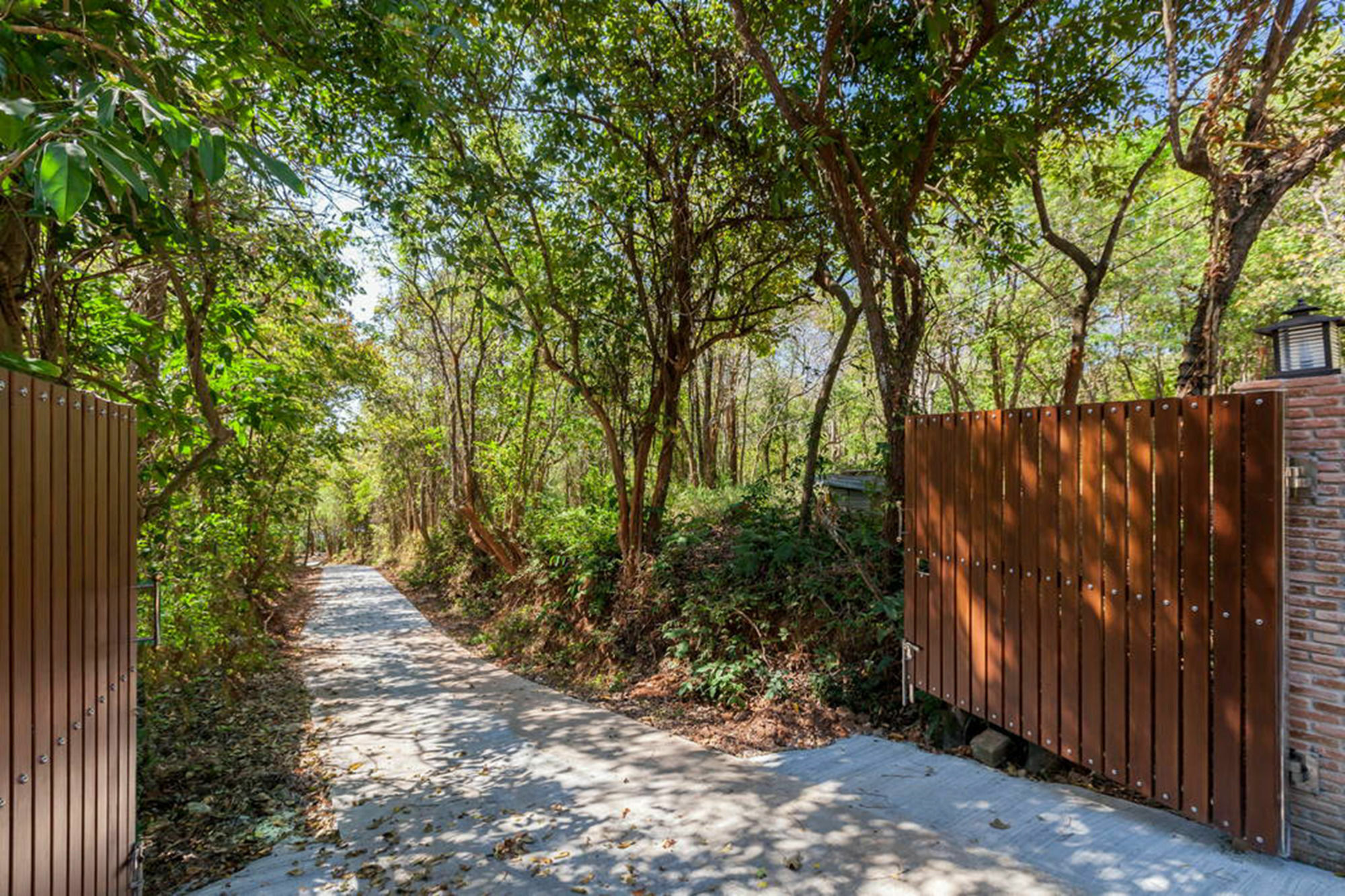 Baan Khunying - Secluded Phuket Beachfront Villa Rawai Esterno foto